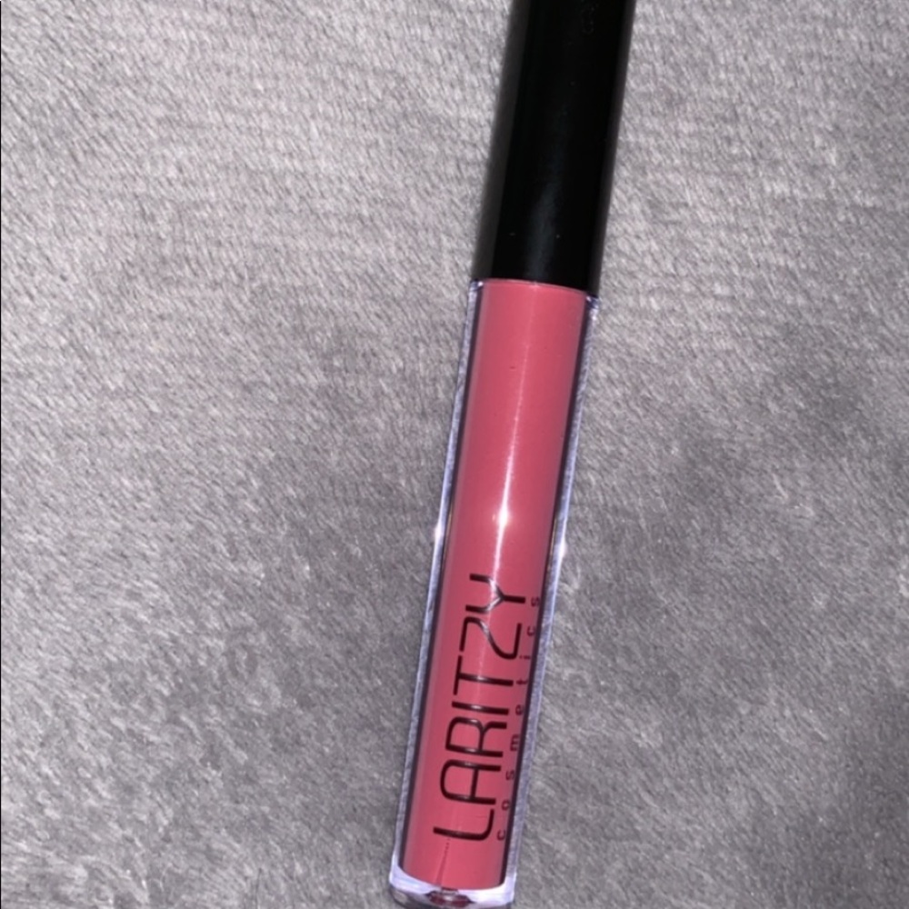 Laritzy Long Lasting Liquid Lipstick